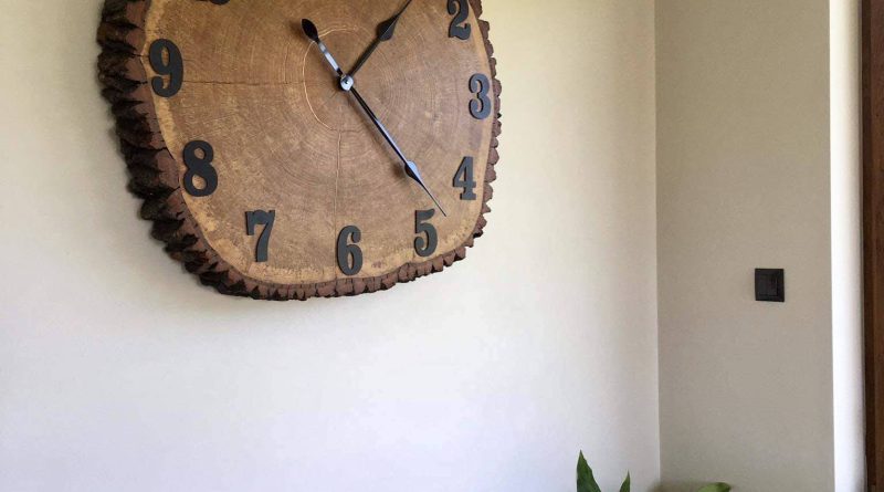 zegar-drewniany-ścienny